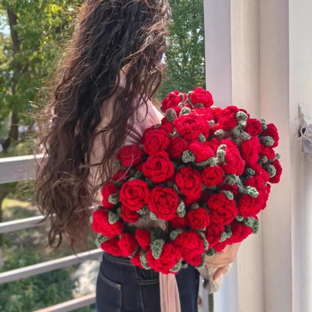 Finished Flower Bouquet Blanket Soft and Lightweight Knitted Throw Blankets for Birthday Wedding Valentine’s Day Home Decor